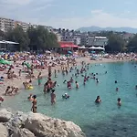 Elegant Luxury 2-Bedroom Apartment In Split City Center